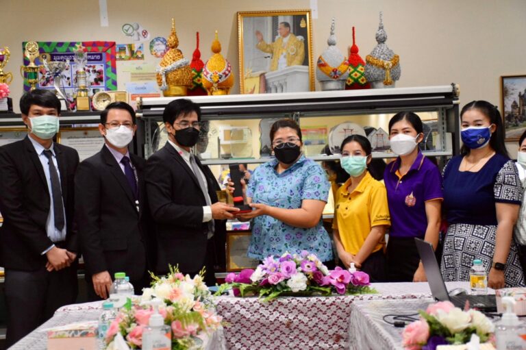 คณะครุศาสตร์ มหาวิทยาลัยสวนดุสิต จัดโครงการพัฒนาคุณภาพการศึกษาและการพัฒนาท้องถิ่น โดยมีสถาบันอุดมศึกษาเป็นพี่เลี้ยงโรงเรียน ปีงบประมาณ พ.ศ. 2564