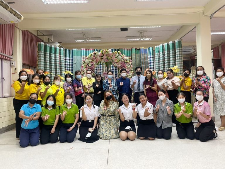 ฝ่ายงานพัฒนาบุคลากรและนวัตกรรมทางการศึกษา คณะครุศาสตร์ มหาวิทยาลัยสวนดุสิต จัดโครงการพัฒนาทักษะดิจิทัลสำหรับครูโรงเรียนวัดโพธิ์ (ราษฎร์ผดุงผล) สังกัดกรุงเทพมหานคร