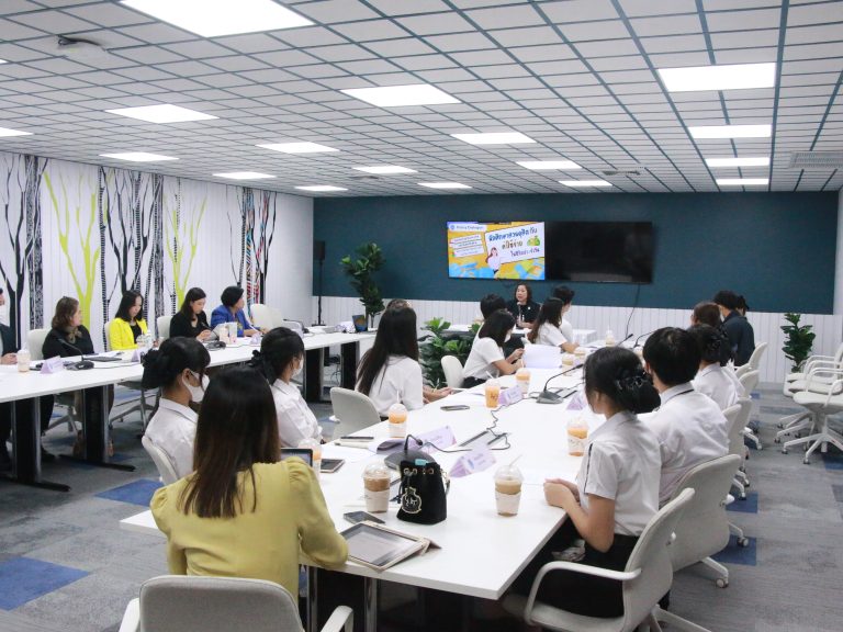 คณะครุศาสตร์ ม.สวนดุสิต จัดการประชุมเวทีเสวนาทางนโยบาย Policy Dialogue: นักศึกษาสวนดุสิตกับค่าใช้จ่ายในชีวิตประจำวัน