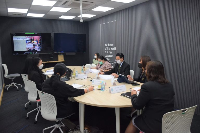 คณะครุศาสตร์ มหาวิทยาลัยสวนดุสิต รับการตรวจประกันคุณภาพการศึกษาภายในระดับหลักสูตร ประจำปีการศึกษา 2564 (1 สิงหาคม 2564 – 31 กรกฎาคม 2565)