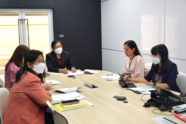 ฝ่ายวิชาการ คณะครุศาสตร์ จัดการทวนสอบผลสัมฤทธิ์ทางการเรียนรู้ของนักศึกษาตามกรอบมาตรฐานคุณวุฒิแห่งชาติ ระดับคณะฯ ประจำภาคการศึกษาที่ ๒  ปีการศึกษา ๒๕๖๖