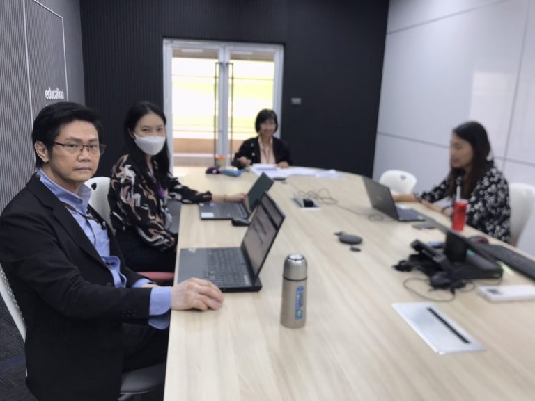 ผู้ช่วยศาสตราจารย์ ดร.กัลยา ชนะภัย ประธานคณะกรรมการบริหารหลักสูตรศึกษาศาสตรบัณฑิต สาขาวิชาการประถมศึกษา ดำเนินการประชุมคณะกรรมการบริหารหลักสูตรศึกษาศาสตรบัณฑิต สาขาวิชาการประถมศึกษา ครั้งที่ 3/2567