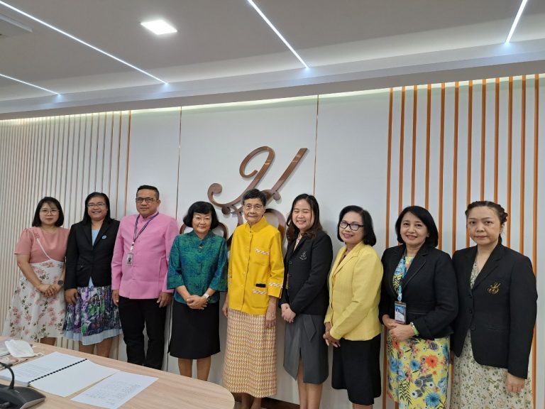 หลักสูตรศึกษาศาสตรมหาบัณฑิตสาขาวิชาการการศึกษาปฐมวัยและประถมศึกษา หลักสูตรใหม่ พ.ศ.2565 คณะครุศาสตร์ มหาวิทยาลัยสวนดุสิต รับการตรวจประกันคุณภาพการศึกษาภายใน ประจำปีการศึกษา 2566 ระดับหลักสูตร รอบ 12