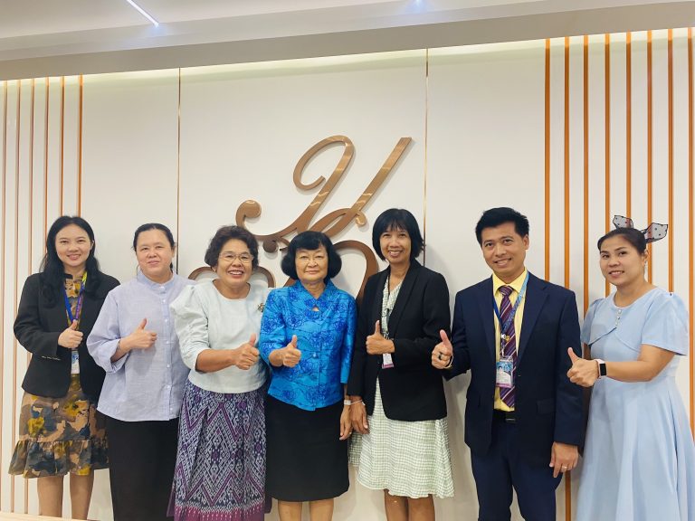 หลักสูตรศึกษาศาสตรบันฑิต สาขาวิชาการประถมศึกษา คณะครุศาสตร์ มหาวิทยาลัยสวนดุสิต รับการตรวจประกันคุณภาพภายใน ประจำปีการศึกษา 2566 ระดับหลักสูตร